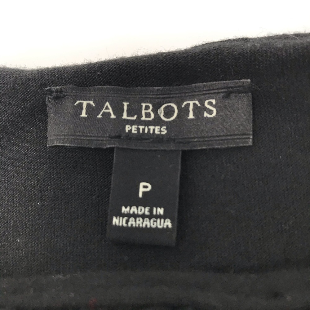 Talbots Petites Black Crochet Overlay Short Sleeve Top Size SP Scalloped Hem - Picture 3 of 6